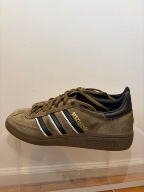 adidas Spezial Sneakers